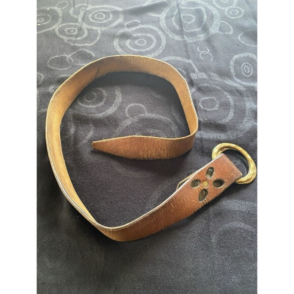 Vintage 60’s/70’s Leather Belt With Double Solid Brass Buckle. Daisy Cutout. OS. - Picture 4 of 15